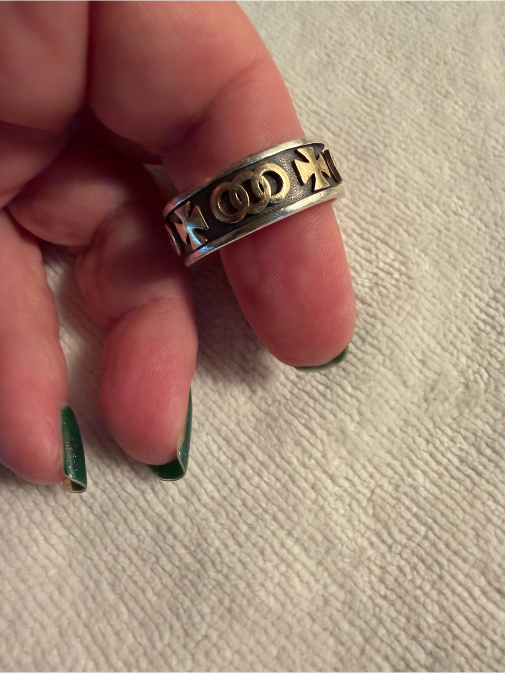 Retired rare James Avery 14 karat gold rings 
Size 10